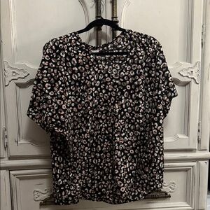 JODIFL Black and Pink Leopard Print Blouse